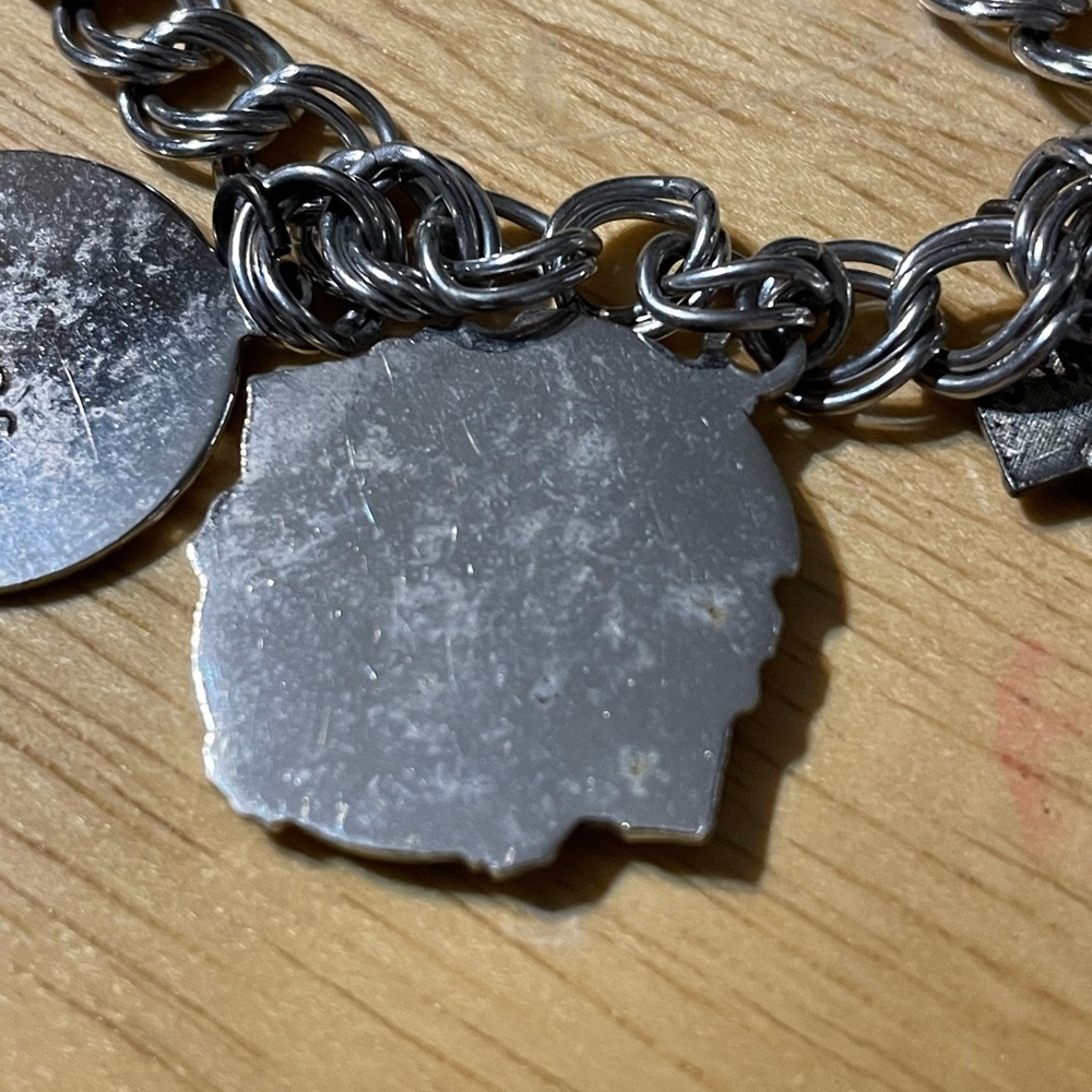 Vintage Source Unknown Silver Charm Bracelet - image 7